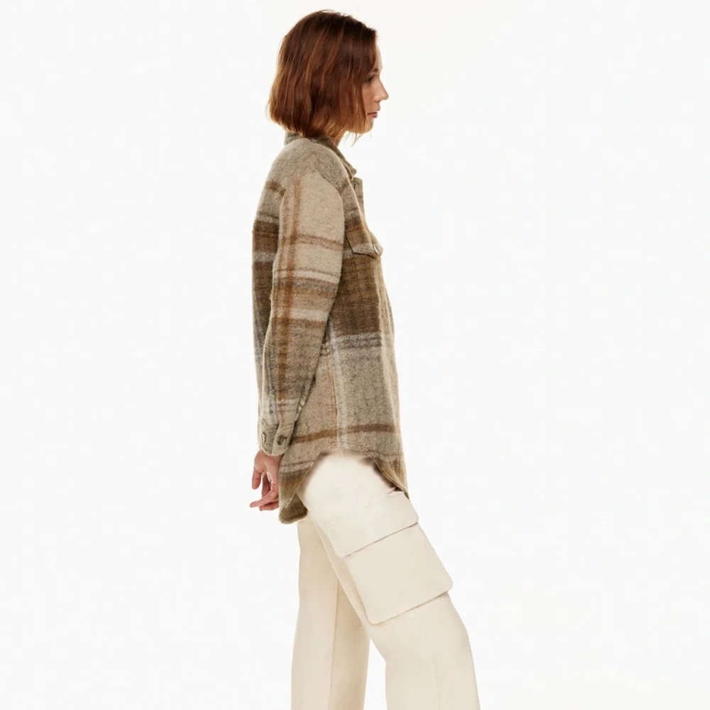 SOLD 〰️ LIKE NEW Aritzia Wilfred Free Ganna Shirt Jacket - Picture 5 of 13